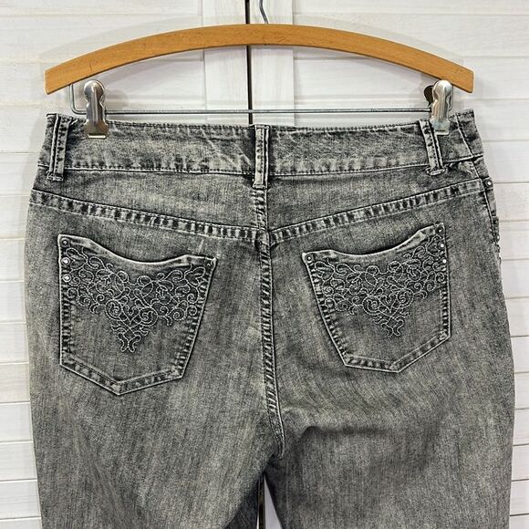 Chico’s Bootcut Jeans Size 0.5 (6) Ultimate Fit Barely Flare Denim - Picture 10 of 16